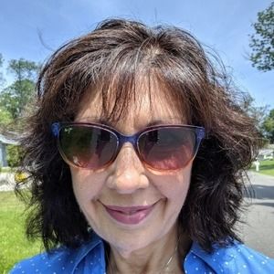 Meet your Posher, Lynn